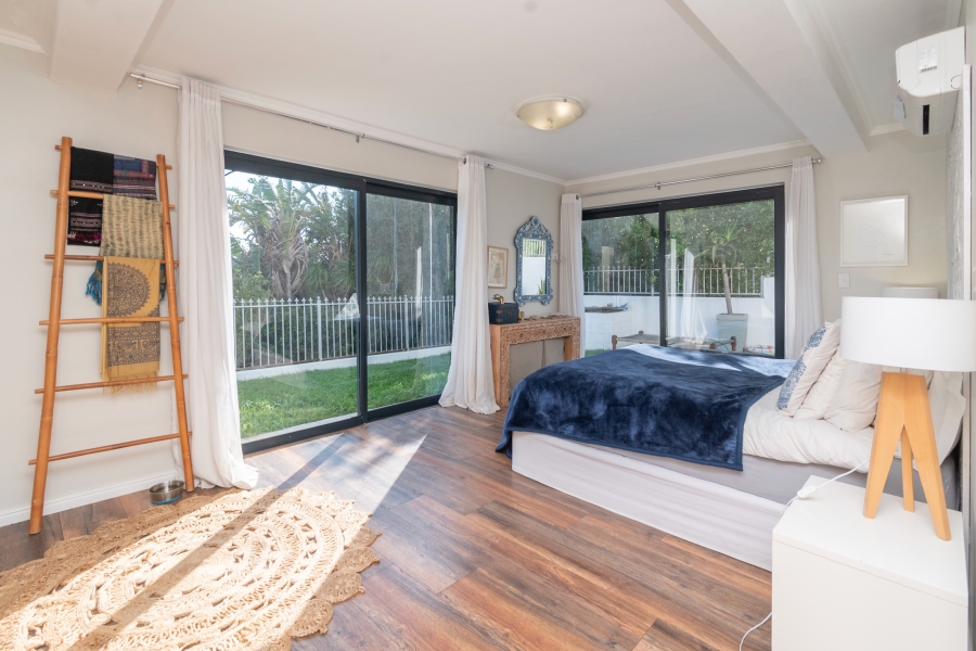 To Let 3 Bedroom Property for Rent in Camps Bay Western Cape